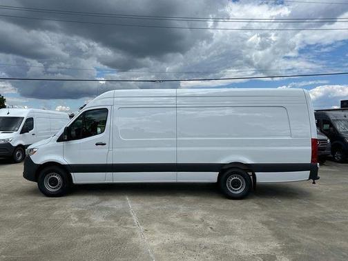 2025 Mercedes-Benz Sprinter 2500 170 WB High Roof Extended Cargo