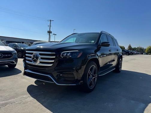 2025 Mercedes-Benz GLS 450 4MATIC