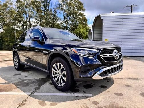 2025 Mercedes-Benz GLC 300 
