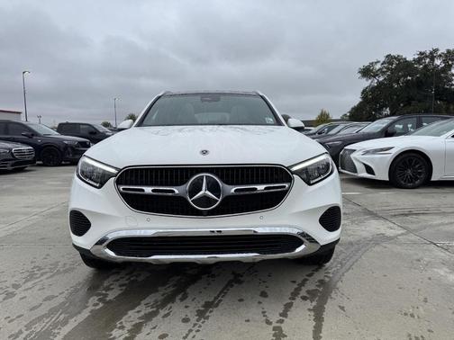 2025 Mercedes-Benz GLC 300 Base