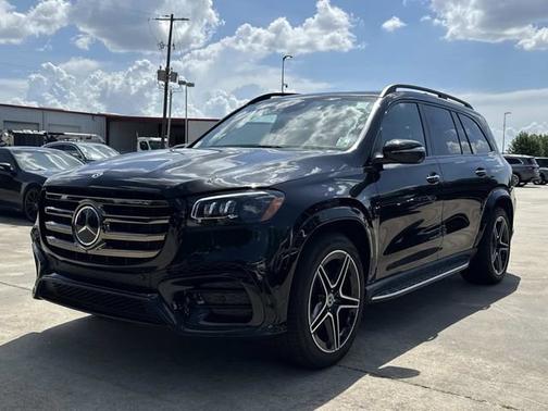 2025 Mercedes-Benz GLS 450 4MATIC