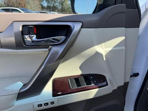 2019 Lexus GX 460 Base