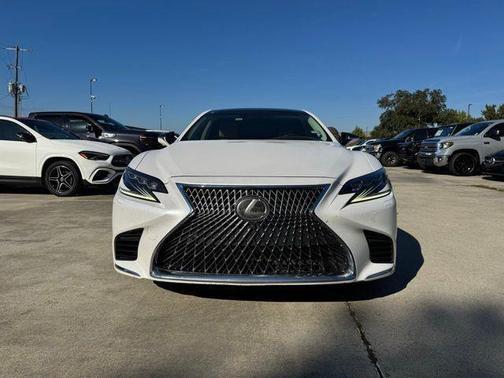 2018 Lexus LS 500 