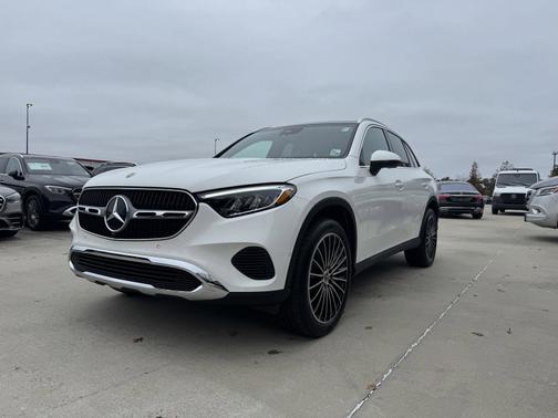 2025 Mercedes-Benz GLC 300 Base