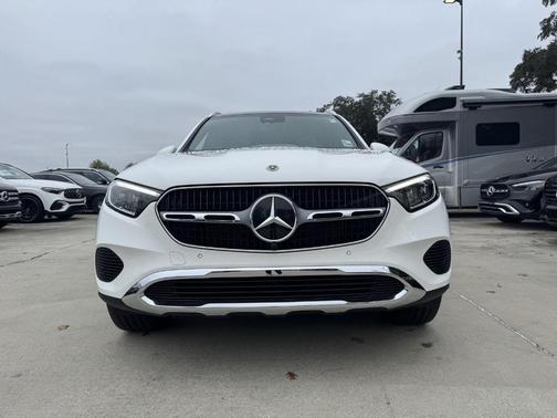 2025 Mercedes-Benz GLC 300 Base
