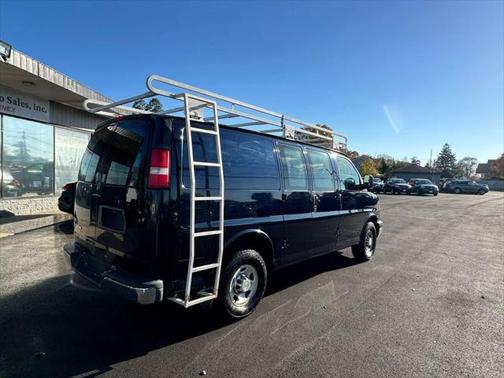 2011 Chevrolet Express 2500 Work Van