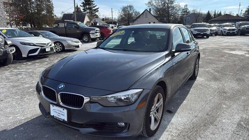 2014 BMW 328 328i xDrive Sedan 4D