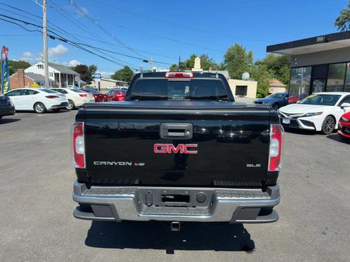2018 GMC Canyon SLE