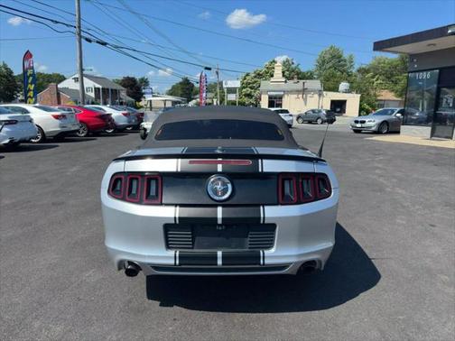 2014 Ford Mustang V6 Premium