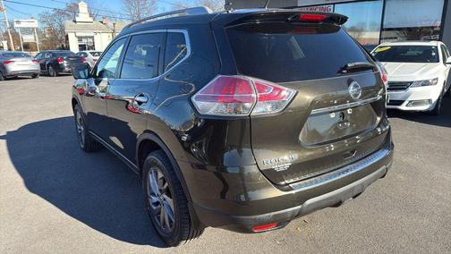 2016 Nissan Rogue SL