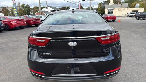 2017 Kia Cadenza Premium