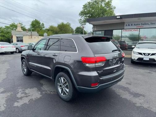 2018 Jeep Grand Cherokee Laredo E