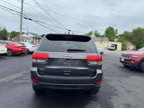 2018 Jeep Grand Cherokee Laredo E