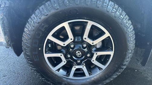 2014 Toyota Tundra SR5