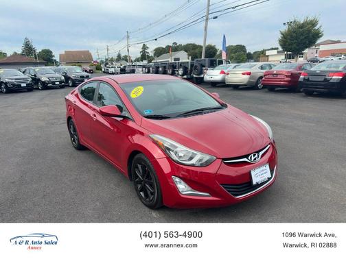 2015 Hyundai ELANTRA SE