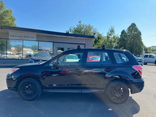 2015 Subaru Forester 2.5i