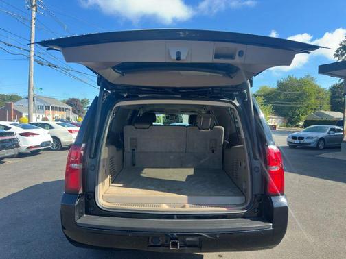 2019 Chevrolet Suburban LT