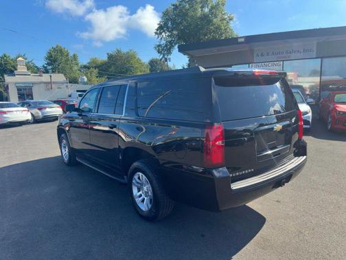 2019 Chevrolet Suburban LT