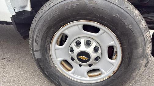 Summit White 2018 Chevrolet Silverado 2500 WT