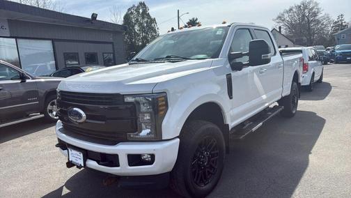 White Platinum Metallic Tri-Coat 2019 Ford F-250 Lariat