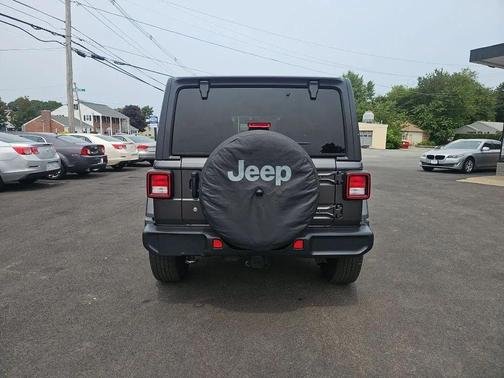 2018 Jeep Wrangler Unlimited Sahara