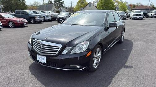 2010 Mercedes-Benz E-Class E 550 4MATIC Sedan 4D