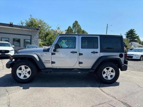 2017 Jeep Wrangler Unlimited Sport