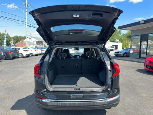 2018 GMC Terrain SLT