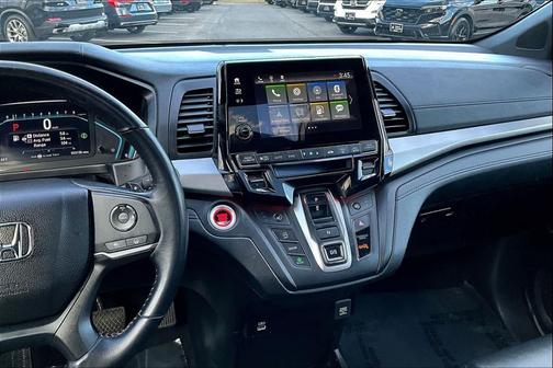 2023 Honda Odyssey Sport