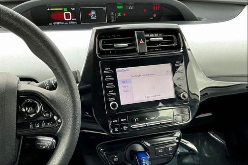 2020 Toyota Prius LE