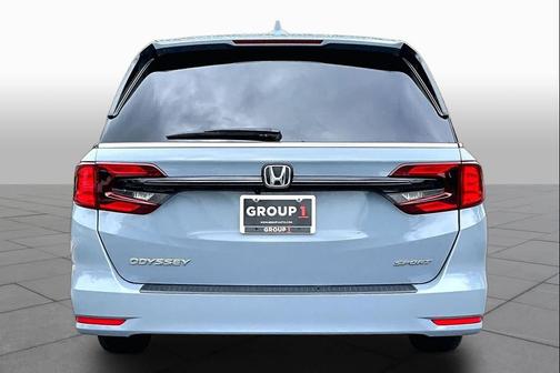 Sonic Gray Pearl 2024 Honda Odyssey Sport