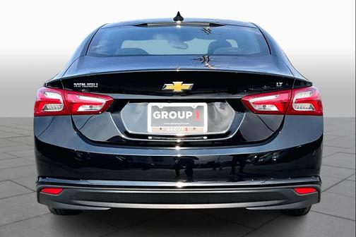 2022 Chevrolet Malibu FWD LT