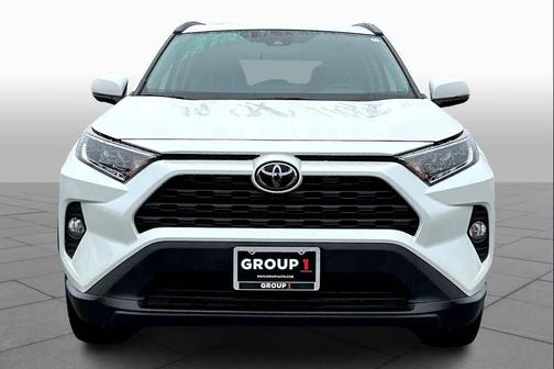 Blizzard Pearl 2021 Toyota RAV4 XLE Premium