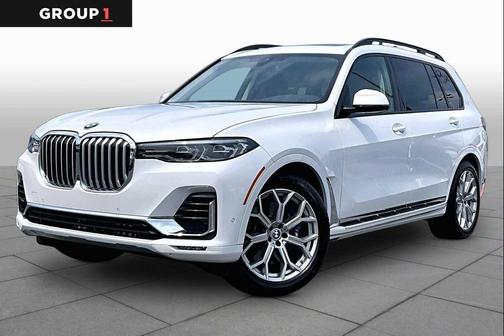 Mineral White Metallic 2022 BMW X7 xDrive40i