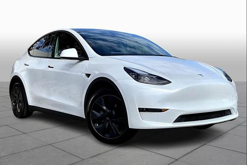 2025 Tesla Model Y Long Range Dual Motor Rear-Wheel Drive