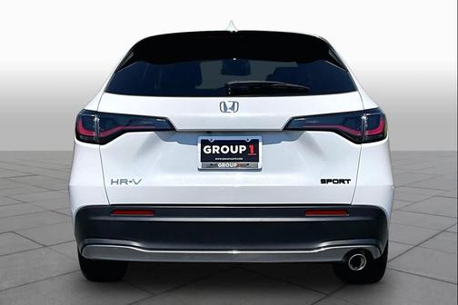 Platinum White Pearl 2024 Honda HR-V 2WD Sport