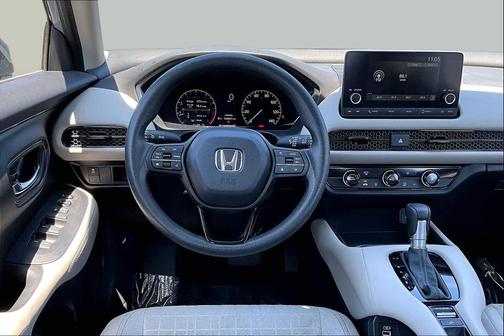 Lunar Silver Metallic 2023 Honda HR-V LX