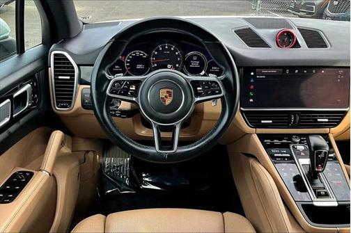 2022 Porsche Cayenne Platinum Edition