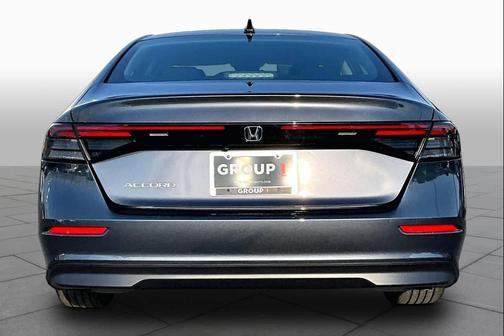 Meteorite Gray Metallic 2025 Honda Accord SE