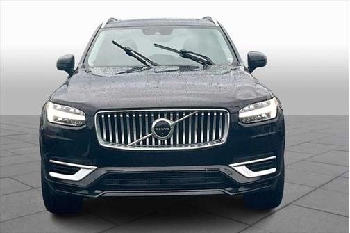 2022 Volvo XC90 Recharge Plug-In Hybrid T8 Inscription 7 Passenger