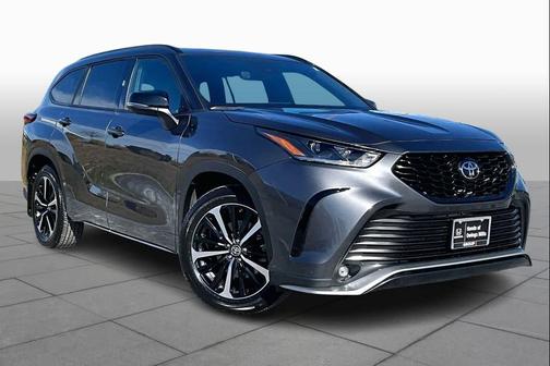 2022 Toyota Highlander XSE