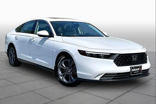 Platinum White Pearl 2023 Honda Accord EX