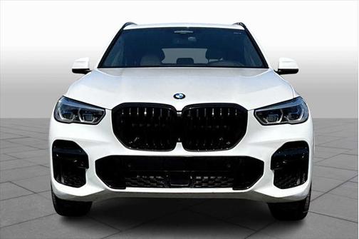 2022 BMW X5 M50i