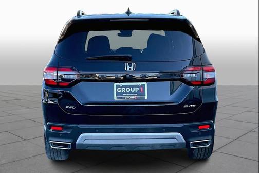 2025 Honda Pilot Elite