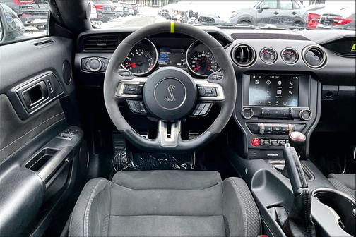 2017 Ford Shelby GT350R Base