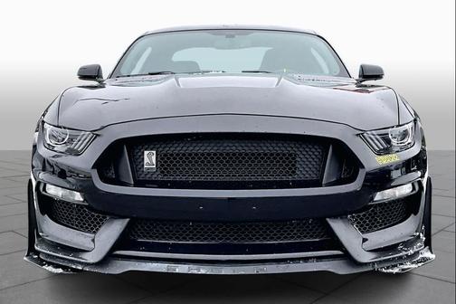 2017 Ford Shelby GT350R Base