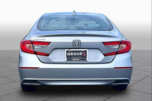 Lunar Silver Metallic 2018 Honda Accord EX