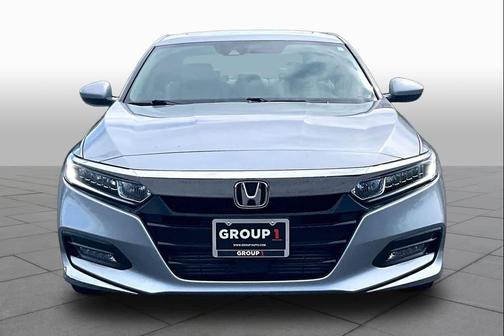 Lunar Silver Metallic 2018 Honda Accord EX