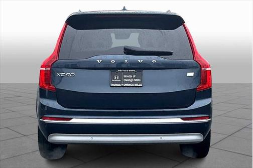 2022 Volvo XC90 Recharge Plug-In Hybrid T8 Inscription 6 Passenger