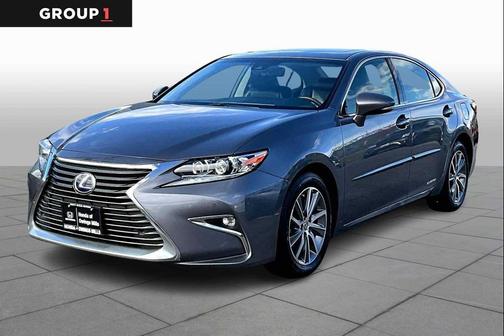 2016 Lexus ES 300h Base